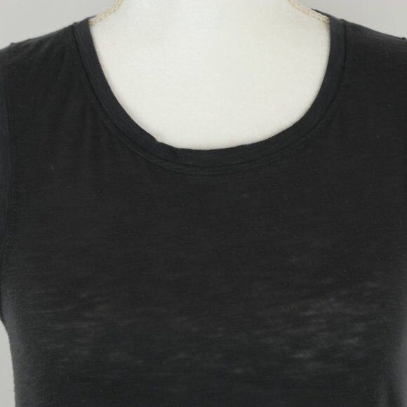 Mountain Hardwear Women's Small Gray Knit Vented Scoop Neck Tank Top - Picture 2 of 8